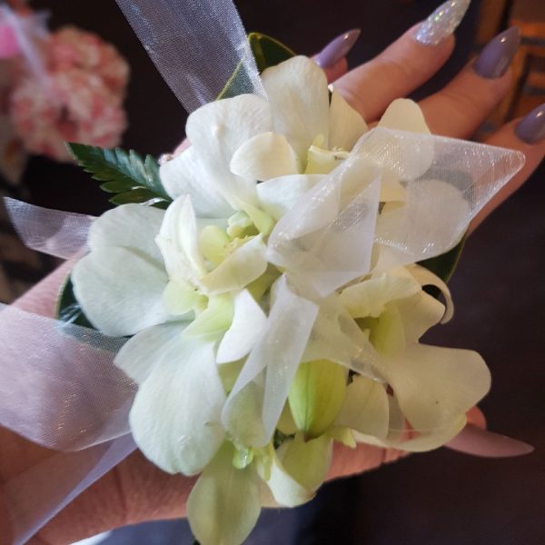 A white corsage