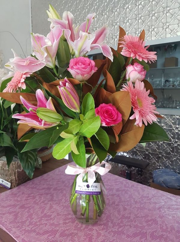 Bouquet of flowers in vase