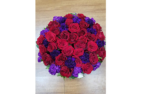 a Red and Purple Tribute Wreath